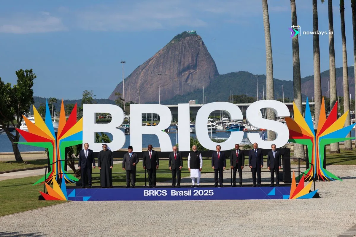 Fear of BRICS Dollar Challenge? Trump Imposes 25% Tariffs on India Ahead of Deadline