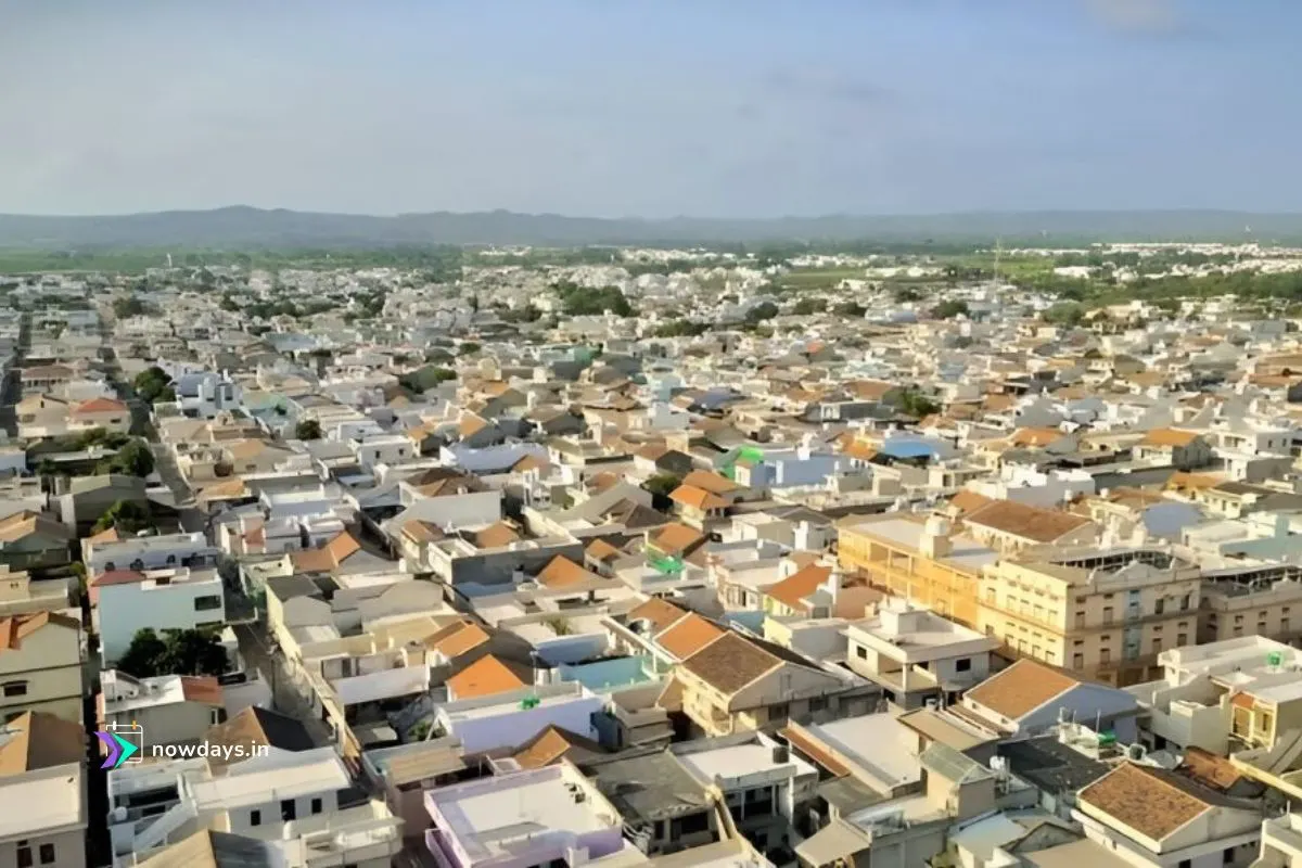 Madhapar, Gujarat: World’s Richest Village with 92k Residents and ₹5,000 Crore in Wealth